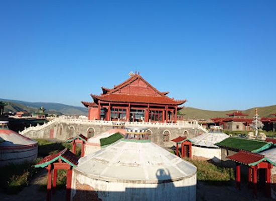 mongolia/bogd-khan-mountain/attraction/mongolyn-undesnii-muzei