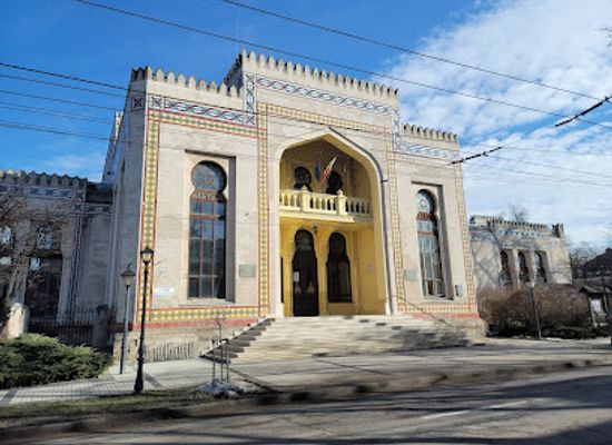 moldova/hotin-county/attraction/national-museum-of-ethnography-and-natural-history
