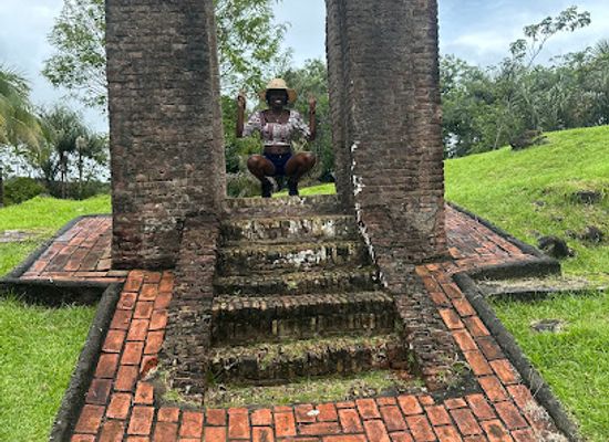 guyana/essequibo-islands-west-demerara/attraction/fort-kyk-over-al