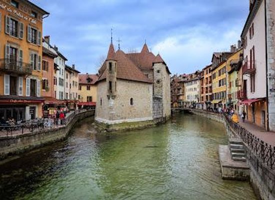 france/annecy/attraction/musee-chateau-d-annecy