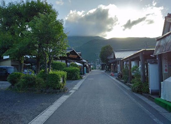 japan/yufuin/attraction/kawakami-yu-no-tsubo-yu-no-tsubo-kaido