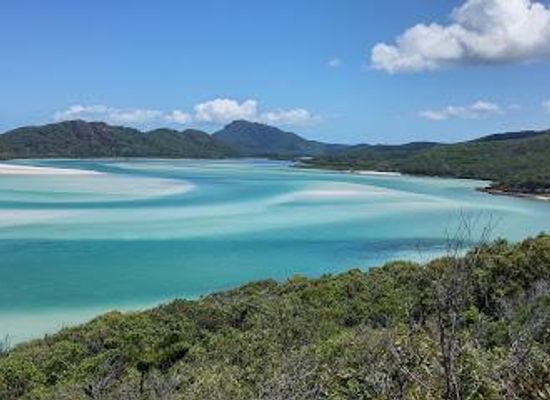 australia/the-whitsundays/attraction/hill-inlet-lookout