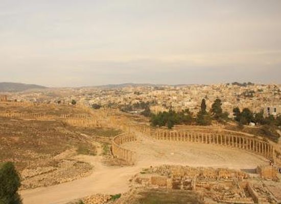 jordan/mafraq/attraction/archaeological-site-of-jerash