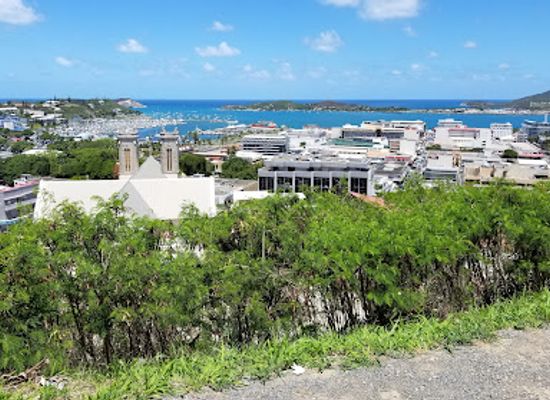 new-caledonia/baie-des-citrons/attraction/f-o-l