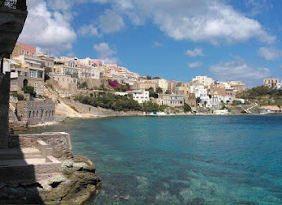 greece/cyclades/attraction/national-resistance-monument