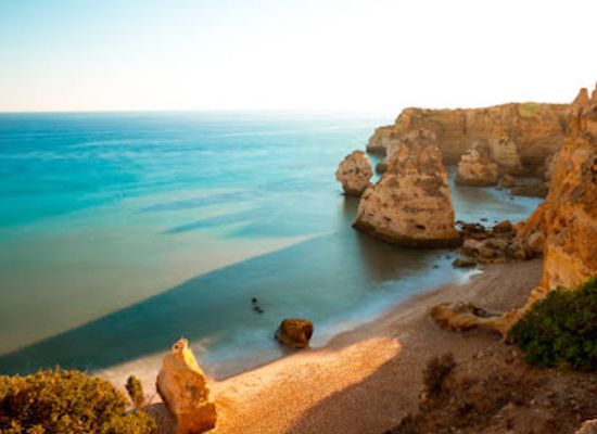 portugal/lisbon/attraction/leaders-occasion-lda