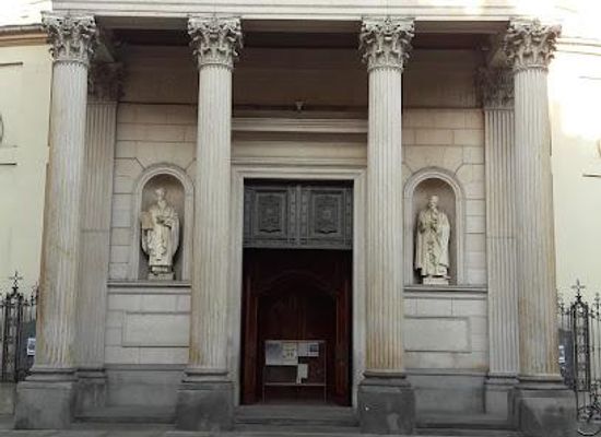italy/turin/attraction/piazza-della-consolata