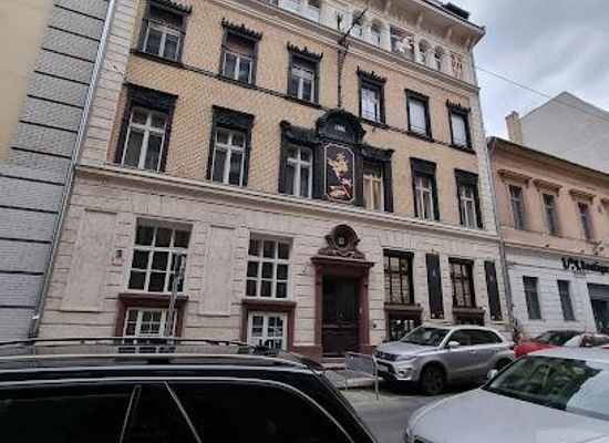 hungary/borzsony-mountains/attraction/titok-galeria-secret-gallery
