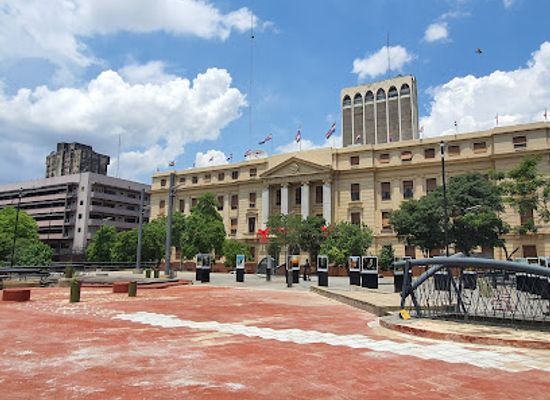 paraguay/asuncion/las-mercedes/attraction/plaza-de-la-democracia
