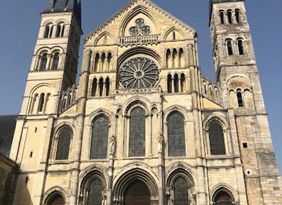 france/reims/attraction/basilique-saint-remi