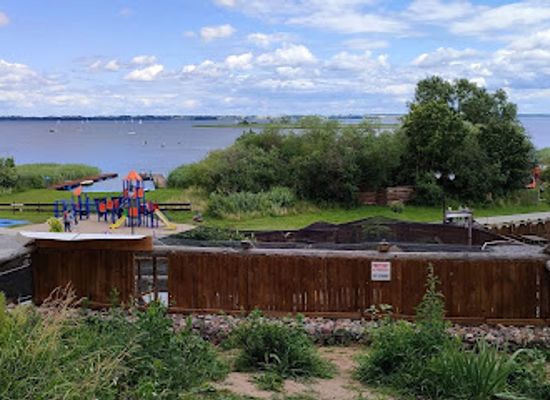 poland/mazury/attraction/papugarnia-mazury