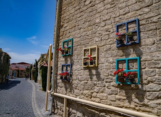 azerbaijan/ali-bayramli/attraction/balaxani-sightseeing-point