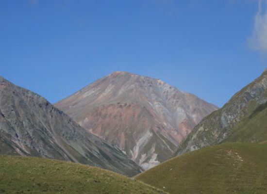 georgia/gudauri/attraction/mtsvrevali-sherkhota-didi-mepiskalo