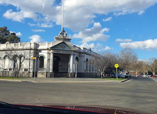 australia/riverina/attraction/museum-of-the-riverina-historic-council-chambers-site