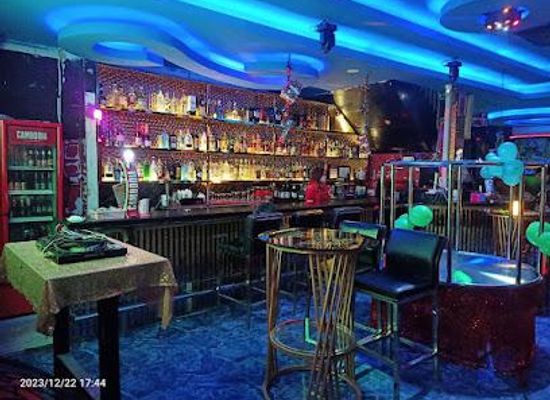 cambodia/phnom-penh/attraction/ostex-bar-136-phnom-penh