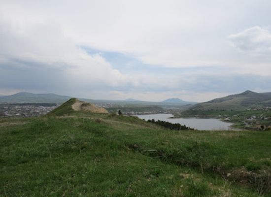 armenia/aparan-reservoir/attraction/tsovinar-mountain