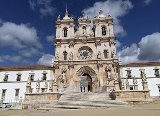 portugal/caldas-da-rainha/attraction/monastery-of-alcobaca