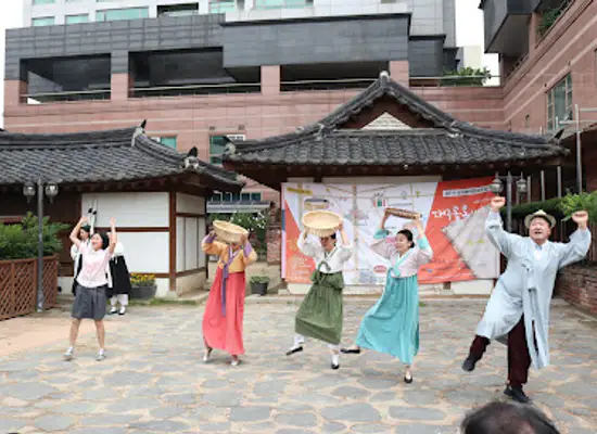 south-korea/daegu/attraction/house-of-yi-sanghwa