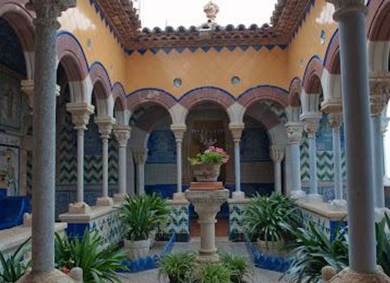 spain/catalonia/attraction/palau-de-maricel