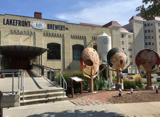 wisconsin/milwaukee/bay-view/attraction/lakefront-brewery