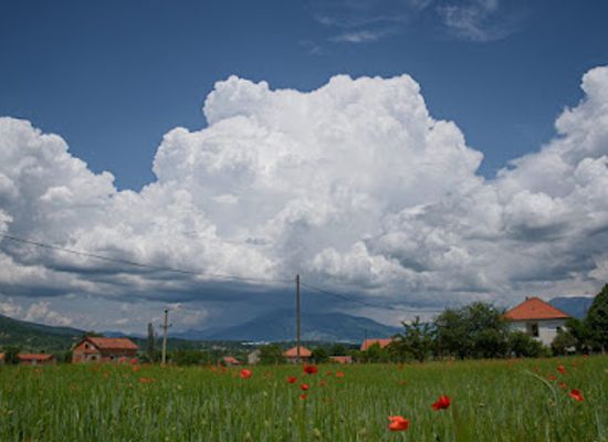 croatia/dalmatia/attraction/vrlika-golo-brdo-central-dalmatia-croatia-bike-tracks