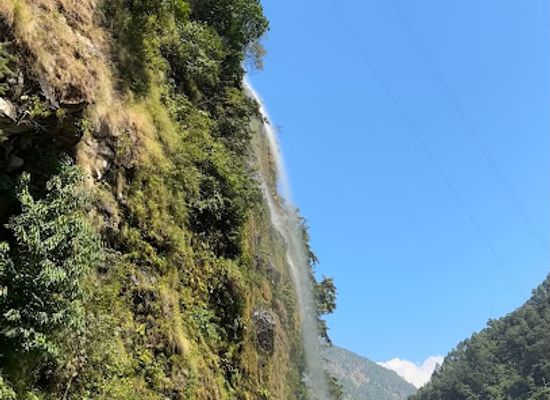nepal/rolwaling-valley/attraction/bhorle-waterfall