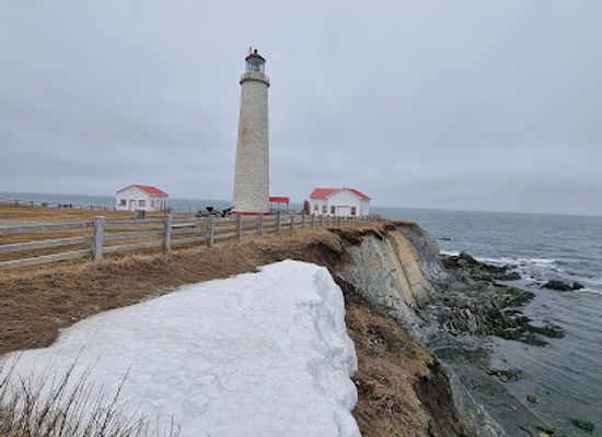 canada/gaspe-peninsula/attraction/cap-des-rosiers-lighthouse