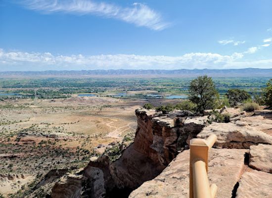 colorado/uncompahgre-plateau/attraction/historic-trails-view