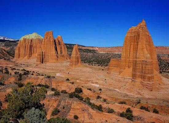 utah/capitol-reef-national-park/attraction/temple-of-the-sun