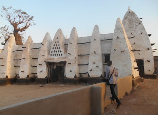 ghana/ewe/attraction/larabanga-mosque