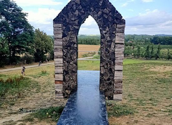 belgium/limburg/attraction/floating-chapel