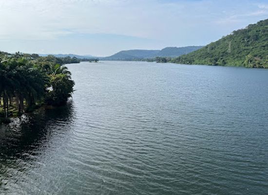 ghana/lake-volta/attraction/adome-bridge-gardens