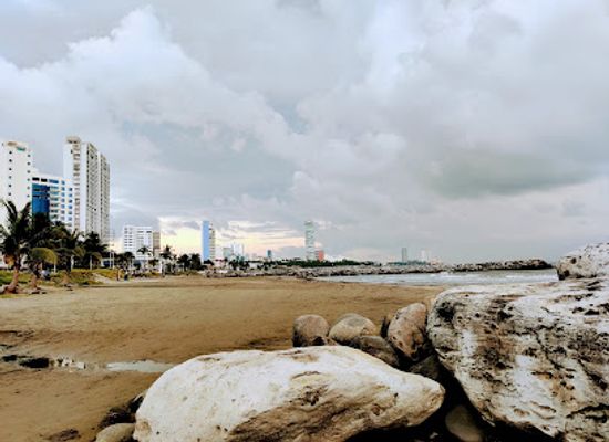 mexico/veracruz/boca-del-rio/attraction/playa-los-arcos