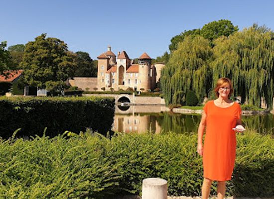 france/burgundy/attraction/chateau-de-sercy