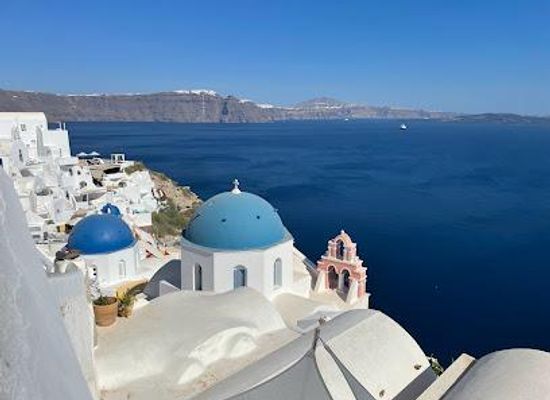 greece/santorini/attraction/picturesque-blue-dome-santorini