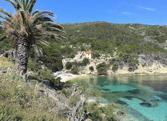 croatia/split/attraction/split-blue-cave
