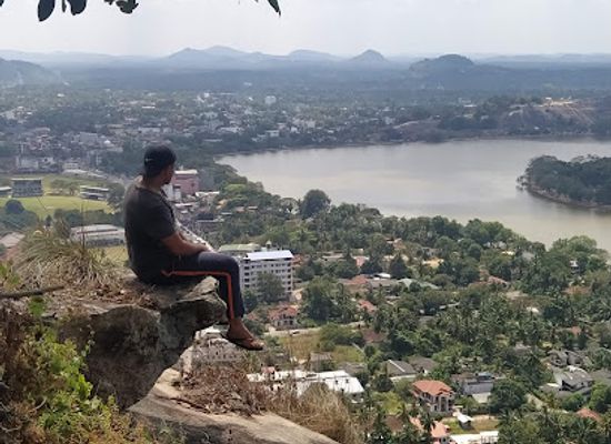 sri-lanka/kurunegala-district/attraction/aandagala