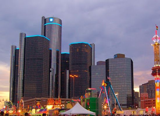 michigan/detroit/attraction/gmrencen