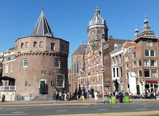 netherlands/vechtstreek/attraction/weeping-tower
