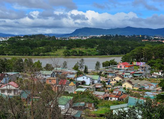 vietnam/dalat/attraction/french-quarter