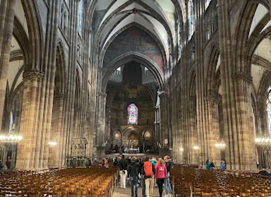 france/strasbourg/attraction/ascension-de-la-cathedrale-notre-dame-de-strasbourg