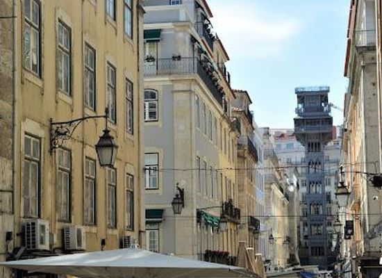 portugal/lisbon/attraction/baixa-de-lisboa