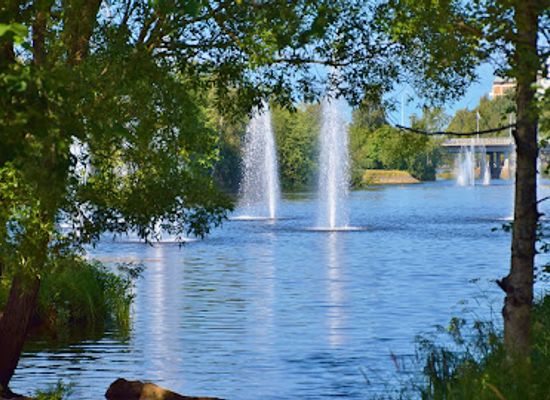 finland/north-ostrobothnia/attraction/hupisaaret-fountains