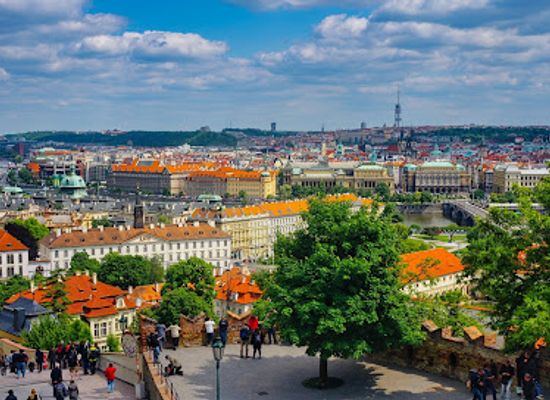 czechia/prague/mala-strana/attraction/old-castle-stairs