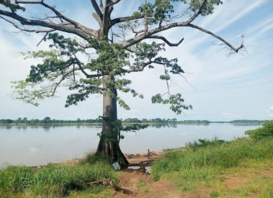 cameroon/ngog-lituba/attraction/sabliere-sanaga-monatele-lekie-cameroun