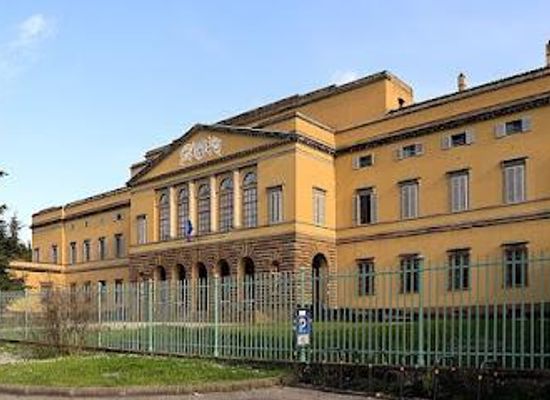 italy/siena/attraction/villa-del-poggio-imperiale