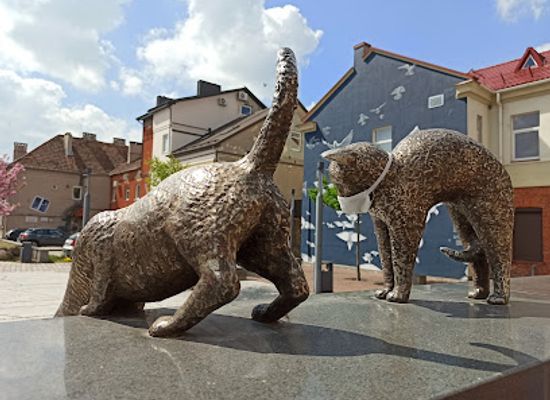 lithuania/marijampole/attraction/kaciu-kiemelis