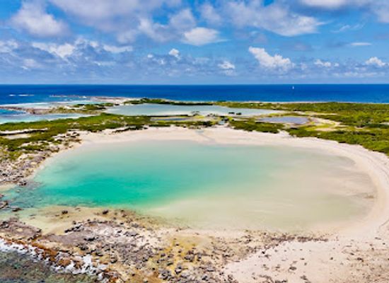 anguilla/sombrero-island/attraction/bebe-requin-bay