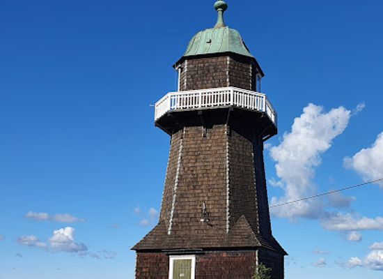 sweden/vasterbotten/landmark/berguddens-lighthouse