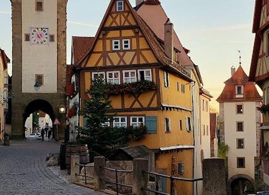 germany/wurzburg/attraction/plonlein